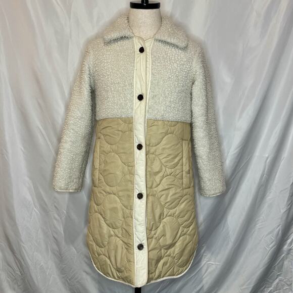 Abercrombie & Fitch Jackets & Blazers - Abercrombie & Fitch Sherpa Quilted Longline Liner Coat Jacket White Tan XS